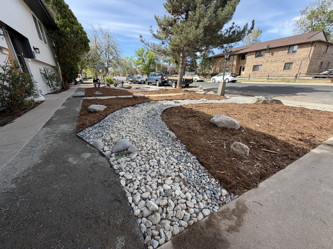 Maintained low-water landscape and beds